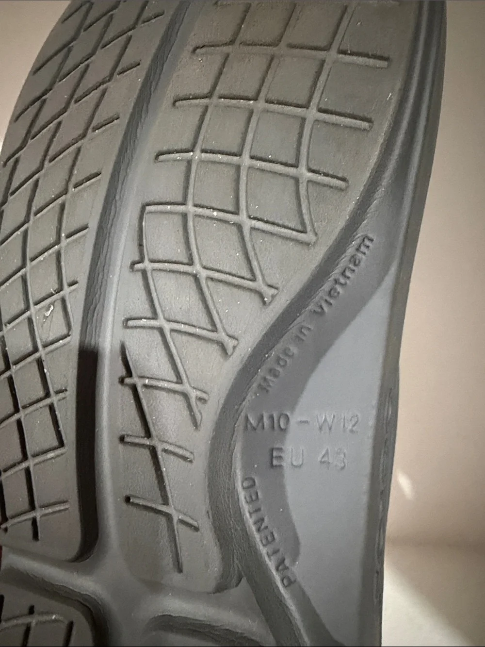 Oofos Ooahh Recovery Slides Grey Men’s Size 10 Women’s 11